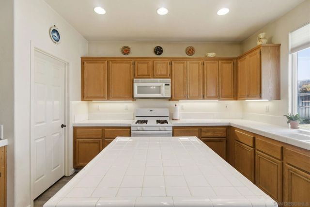 27568 Campana CIrcle, Temecula, CA 92591