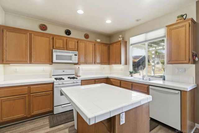 27568 Campana CIrcle, Temecula, CA 92591