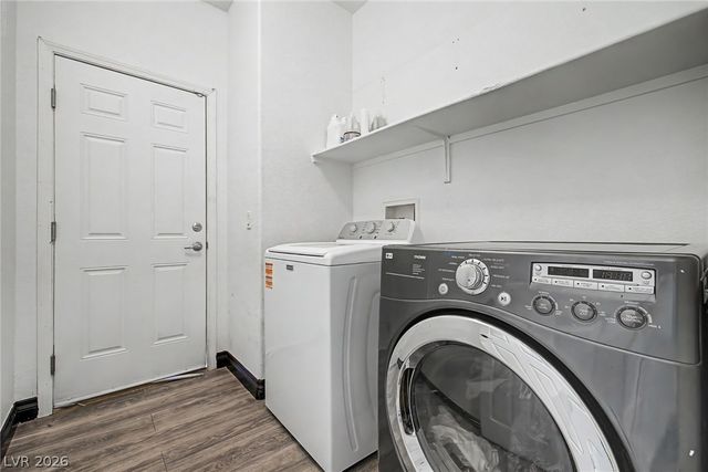 7252 Forest Village Avenue, Las Vegas, NV 89113