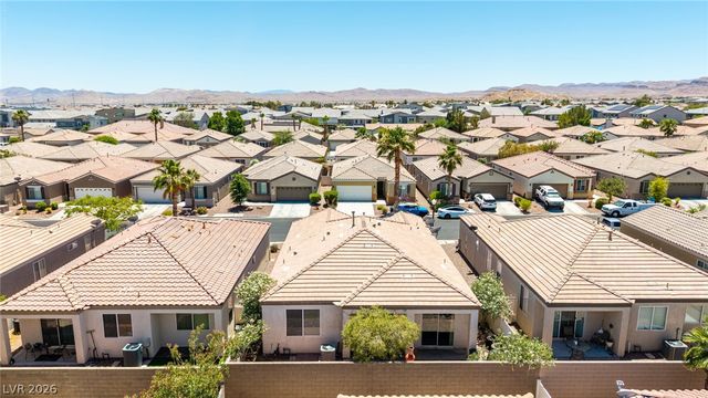 7252 Forest Village Avenue, Las Vegas, NV 89113