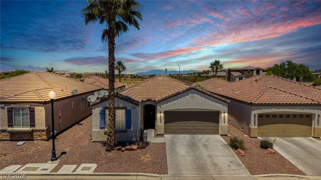7252 Forest Village Avenue, Las Vegas, NV 89113