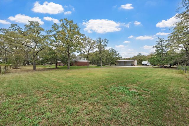 649 Raceway Road, Axtell, TX 76624