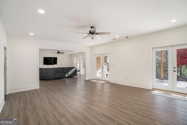 194 Waterfront Park Lane, Dawsonville, GA 30534