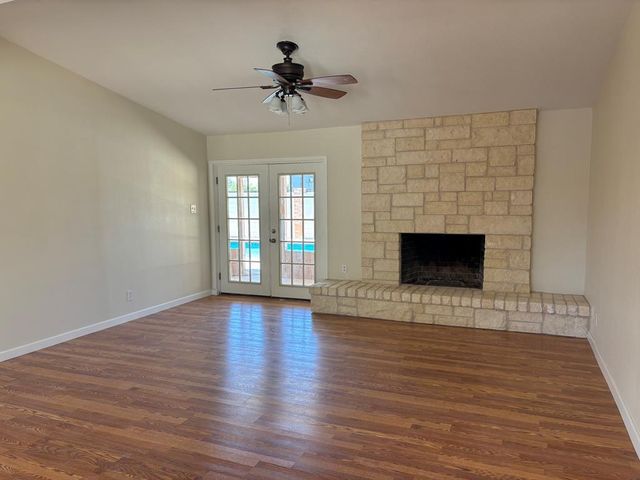 3303 Durant Dr, Midland, TX 79705