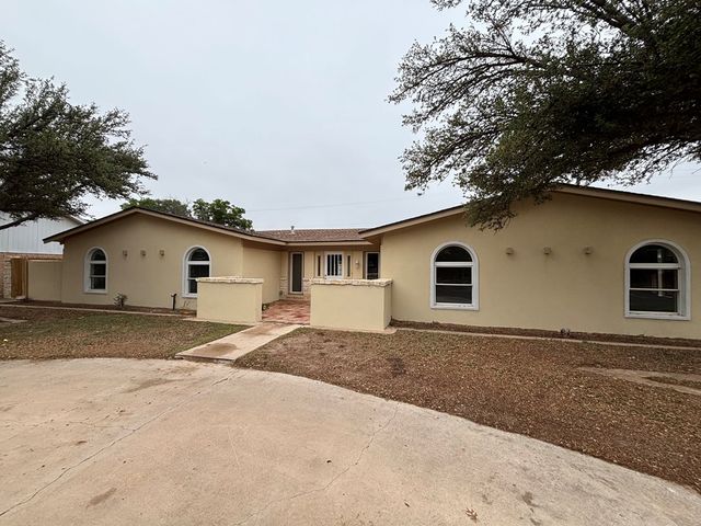 3303 Durant Dr, Midland, TX 79705