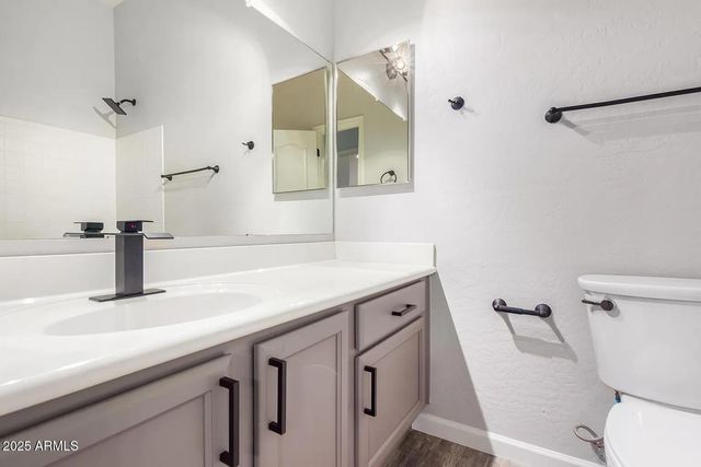 7037 E Regina Street, Mesa, AZ 85207