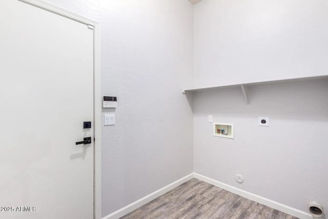 7037 E Regina Street, Mesa, AZ 85207