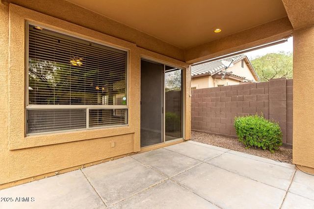 7037 E Regina Street, Mesa, AZ 85207