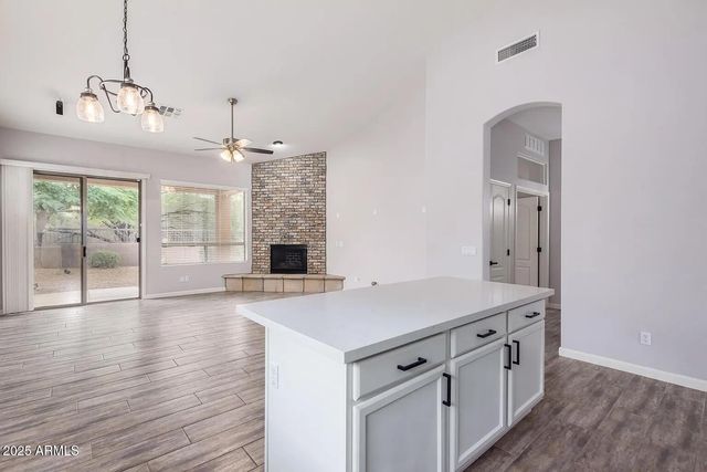 7037 E Regina Street, Mesa, AZ 85207