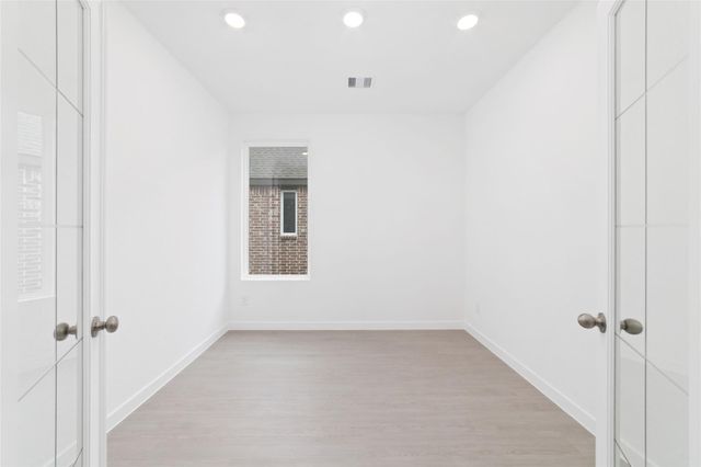 31409 Moore Road, Magnolia, TX 77354