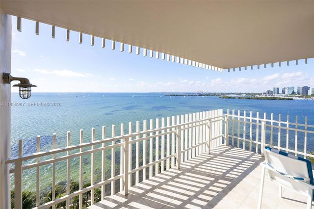 1 Grove Isle Dr A1102, Miami, FL 33133