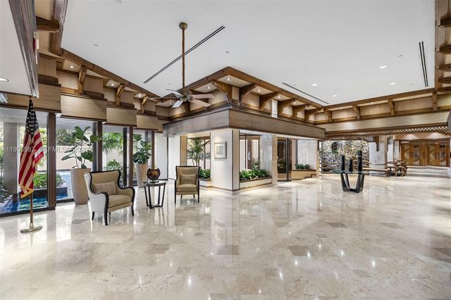 1 Grove Isle Dr A1102, Miami, FL 33133