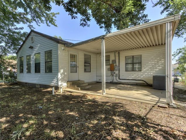 4764 SE 23rd Street, Del City, OK 73115