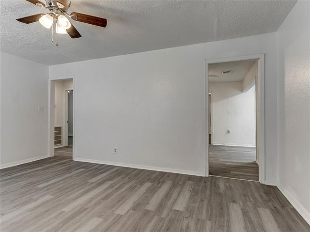 4764 SE 23rd Street, Del City, OK 73115