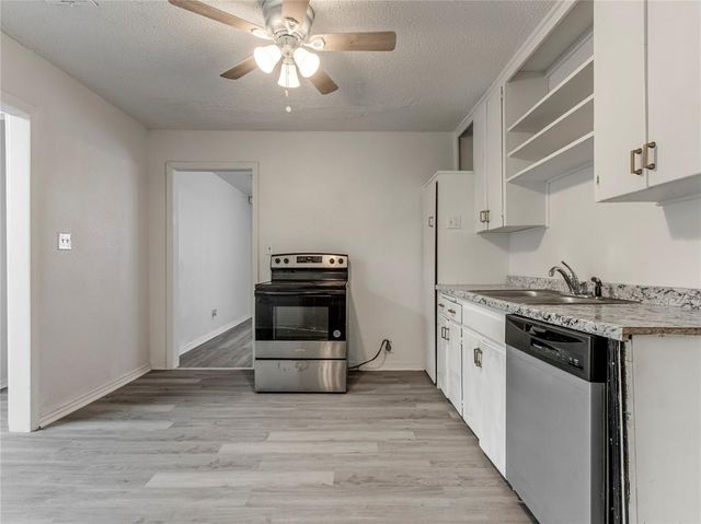 4764 SE 23rd Street, Del City, OK 73115