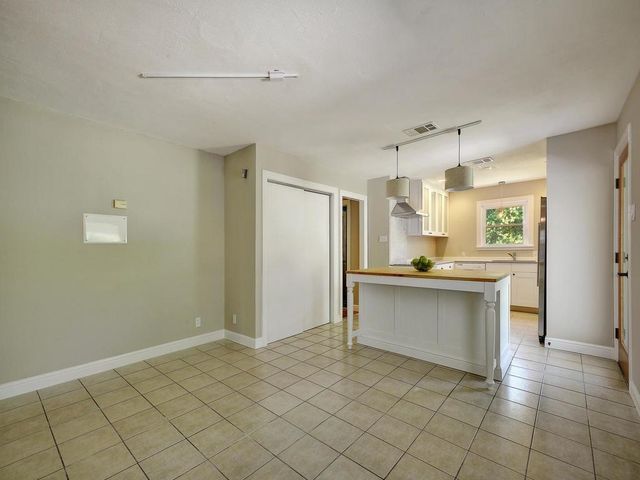201 W Odell ST, Austin, TX 78752