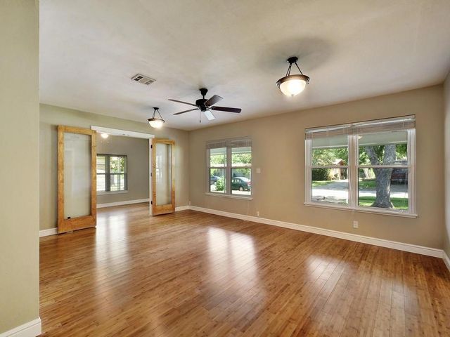 201 W Odell ST, Austin, TX 78752