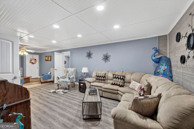 195 Surrey Chase Drive, Social Circle, GA 30025