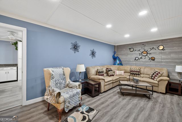 195 Surrey Chase Drive, Social Circle, GA 30025