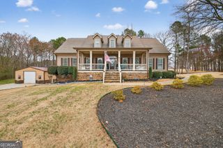 195 Surrey Chase Drive, Social Circle, GA 30025