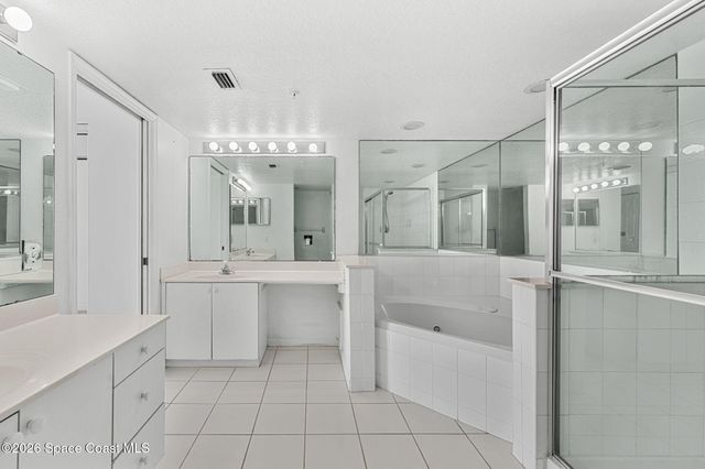 2805 N Highway A1a 203, Indialantic, FL 32903