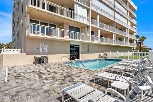 2805 N Highway A1a 203, Indialantic, FL 32903