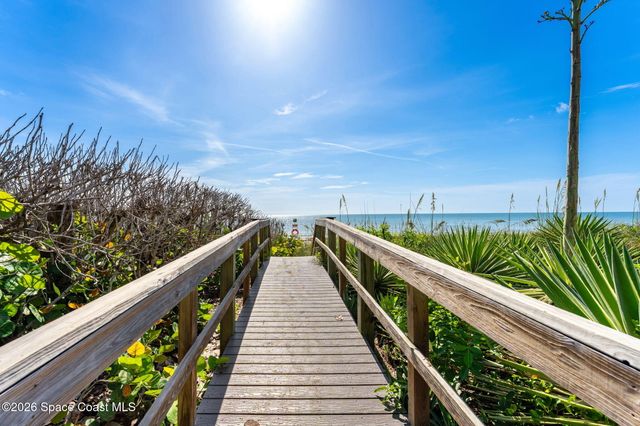2805 N Highway A1a 203, Indialantic, FL 32903