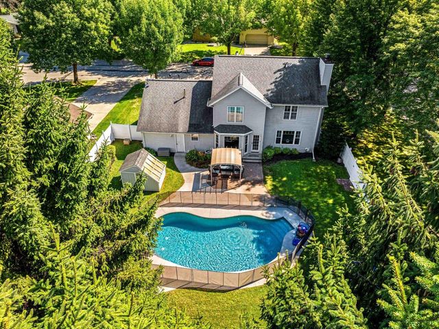 618 NIGHT COURT, Green Bay, WI 54313