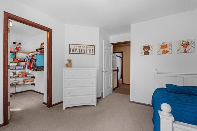 618 NIGHT COURT, Green Bay, WI 54313