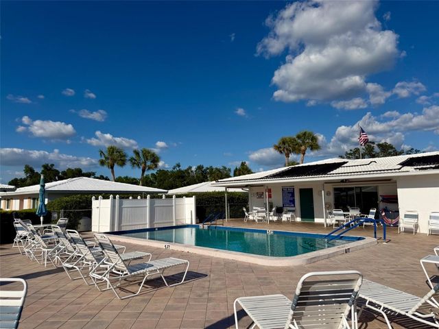 3900 ROXANE BOULEVARD 11B, Sarasota, FL 34235