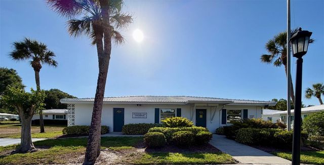3900 ROXANE BOULEVARD 11B, Sarasota, FL 34235