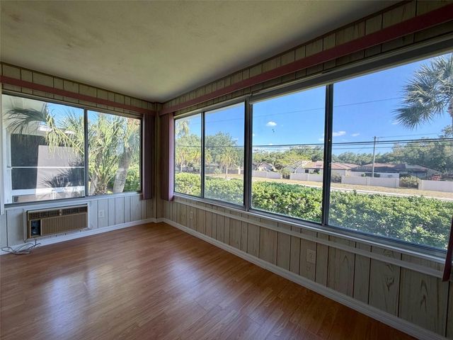 3900 ROXANE BOULEVARD 11B, Sarasota, FL 34235