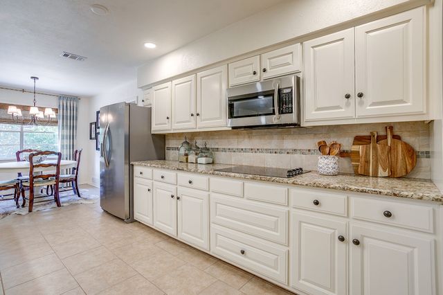 3733 Fenton Avenue, Fort Worth, TX 76133