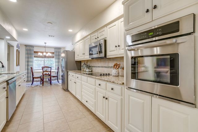 3733 Fenton Avenue, Fort Worth, TX 76133