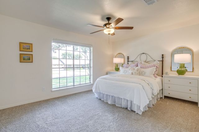 3733 Fenton Avenue, Fort Worth, TX 76133