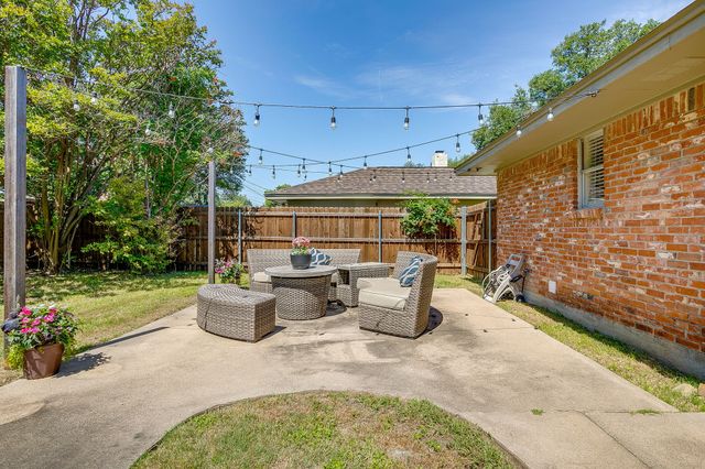 3733 Fenton Avenue, Fort Worth, TX 76133