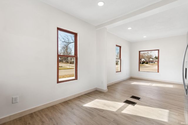 302 N Bronson Street, Warsaw, IN 46580