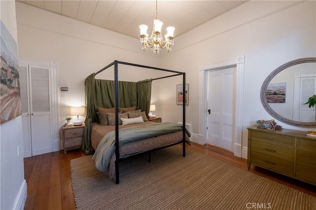 703 Manzanita Avenue, Sierra Madre, CA 91024