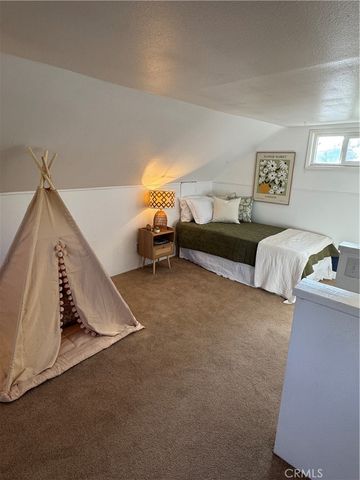 703 Manzanita Avenue, Sierra Madre, CA 91024