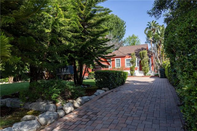 703 Manzanita Avenue, Sierra Madre, CA 91024