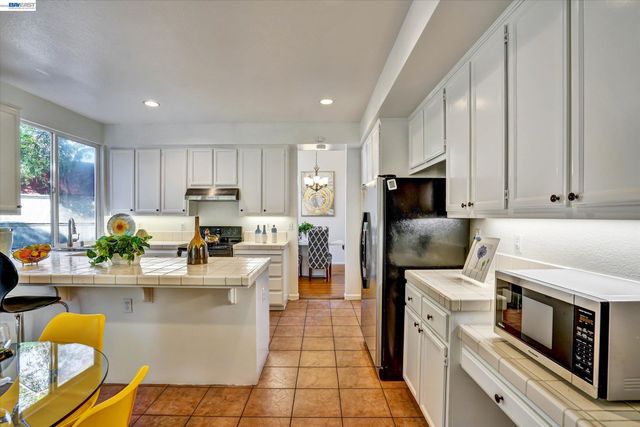 5124 Adriana Ct, Antioch, CA 94531