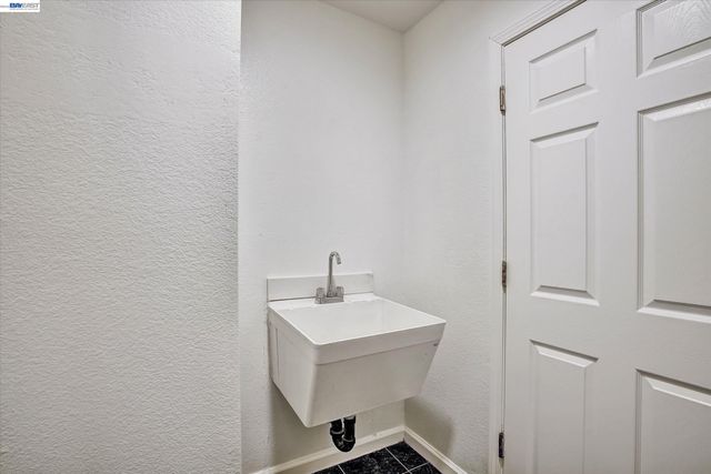 5124 Adriana Ct, Antioch, CA 94531