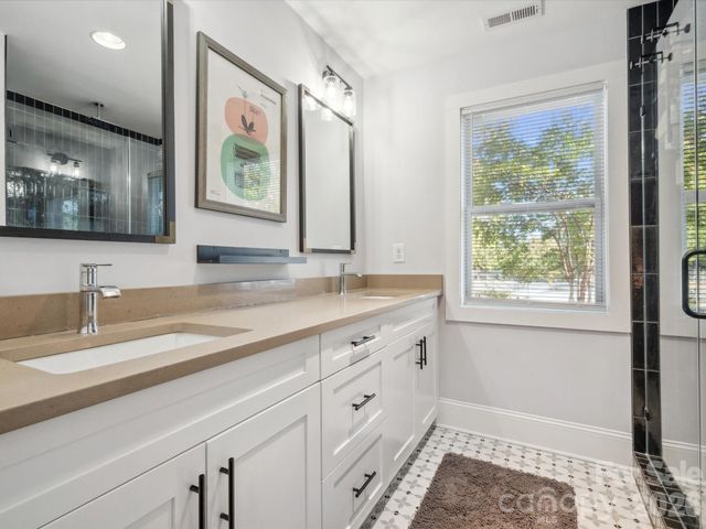 3001 Tuckaseegee Road, Charlotte, NC 28208