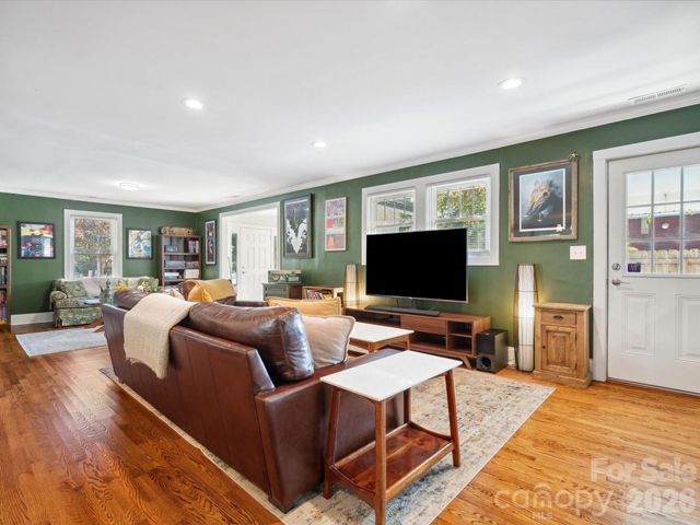 3001 Tuckaseegee Road, Charlotte, NC 28208