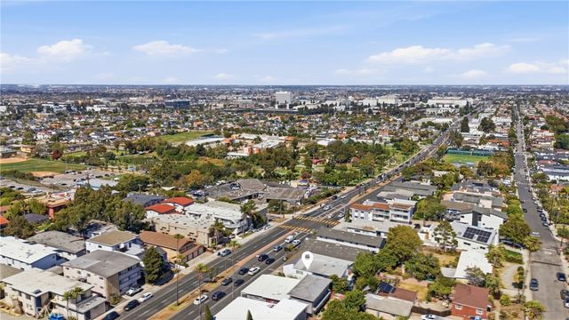 1450 Manhattan Beach Boulevard, Manhattan Beach, CA 90266