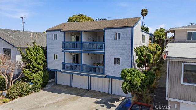 1450 Manhattan Beach Boulevard, Manhattan Beach, CA 90266