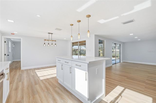 9821 LAKESIDE LANE, Port Richey, FL 34668