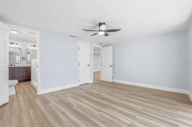 9821 LAKESIDE LANE, Port Richey, FL 34668