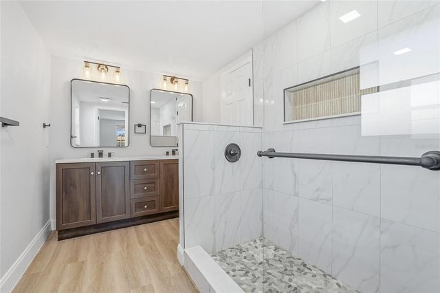 9821 LAKESIDE LANE, Port Richey, FL 34668