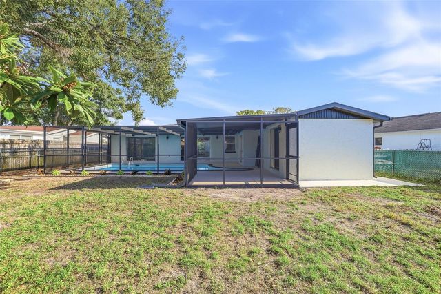 9821 LAKESIDE LANE, Port Richey, FL 34668